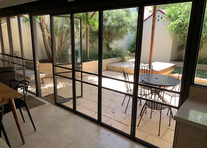 Fremantle Accommodation Villas Wray Ave
